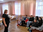 В Единый день безопасности несовершеннолетних с воспитанниками отделения сл.Сагуны Подгоренского района была проведена беседа по теме "Самовольные уходы и их последствия".