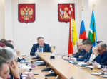 На планёрке в администрации.